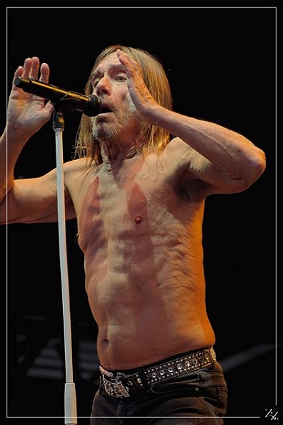 P7290183-Ov3-Nx Iggy Pop 29-07-2016 Zz (p).jpg